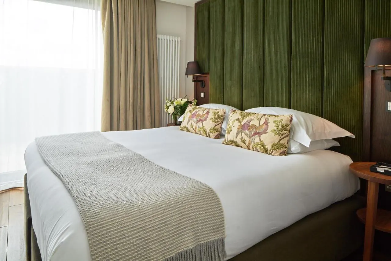 Cheval The Edinburgh Grand Aparthotel