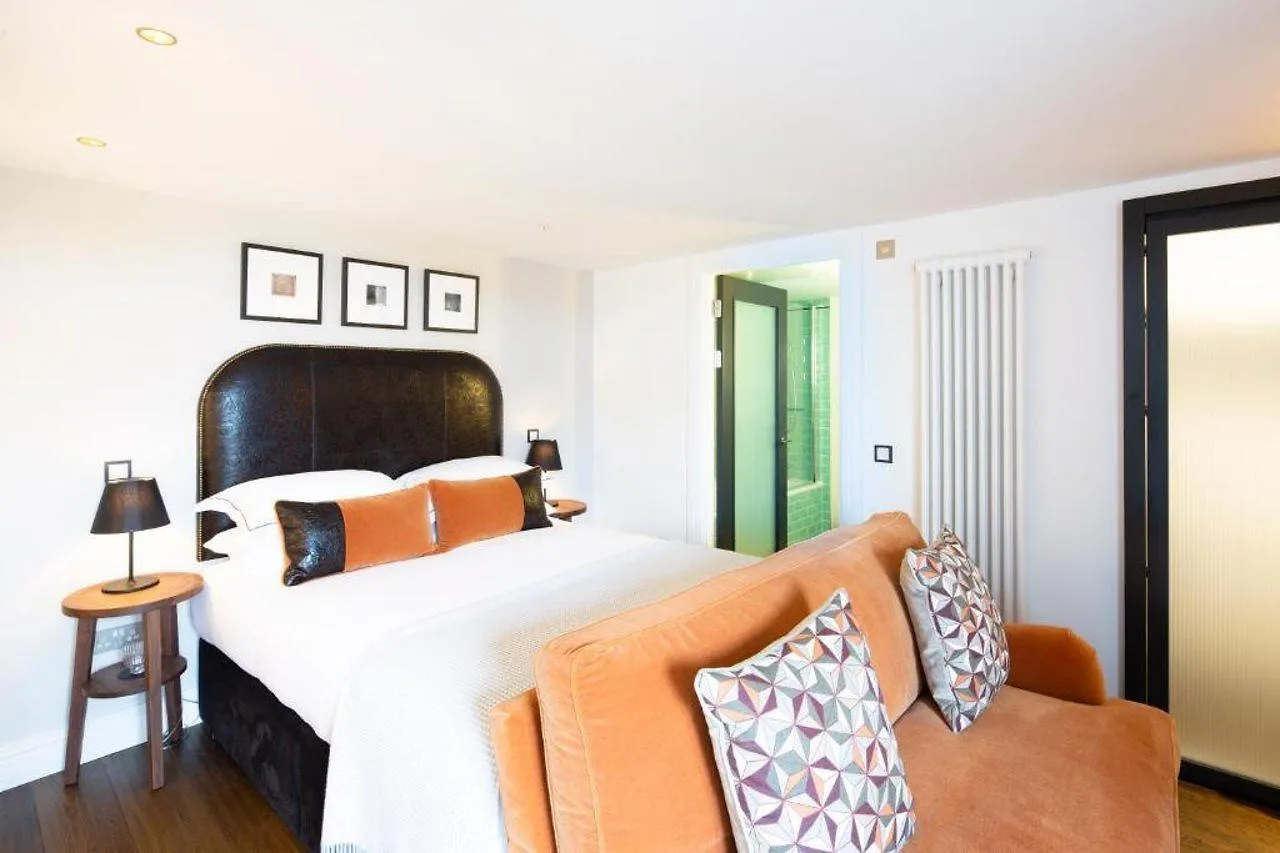 Cheval The Edinburgh Grand Aparthotel