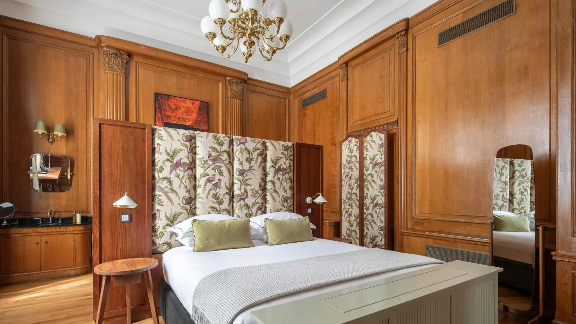 The Edinburgh Grand, A Luxury Collection Hotel, אדינבורו 5*,