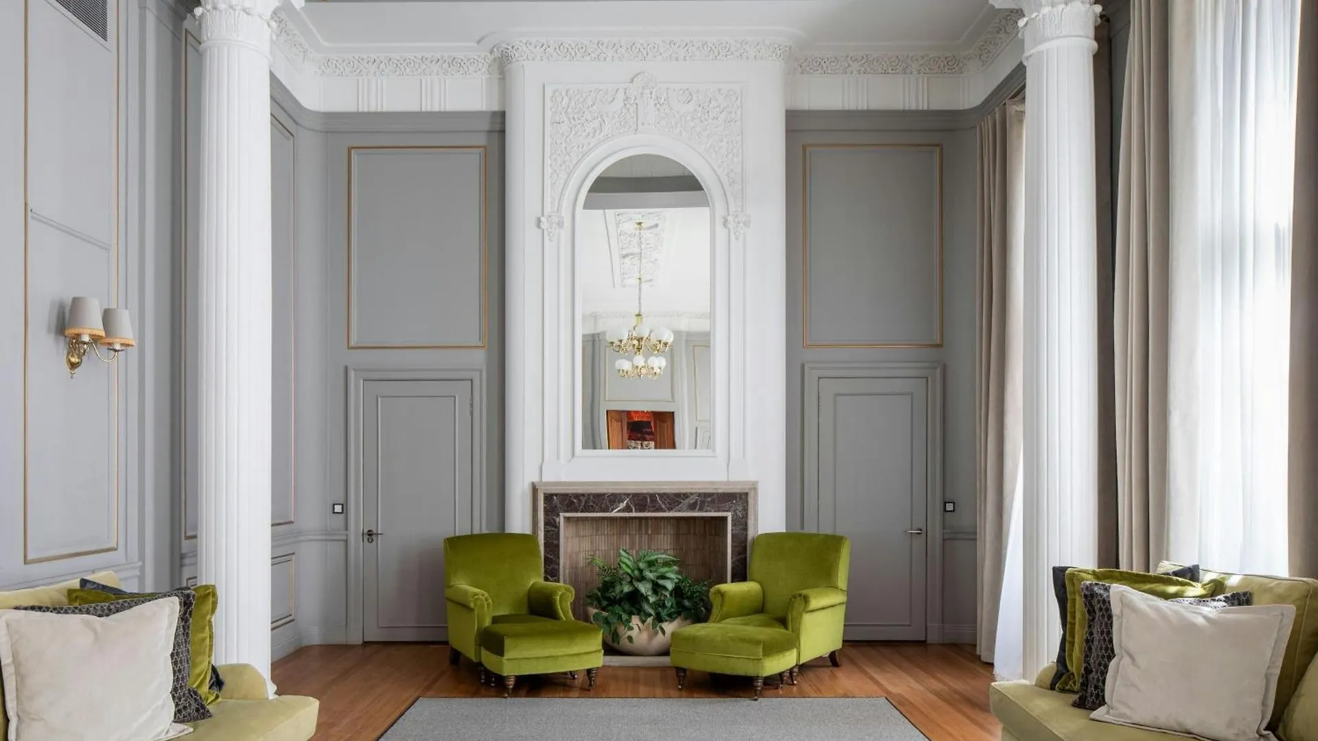 The Edinburgh Grand, A Luxury Collection Hotel, אדינבורו מלון דירות