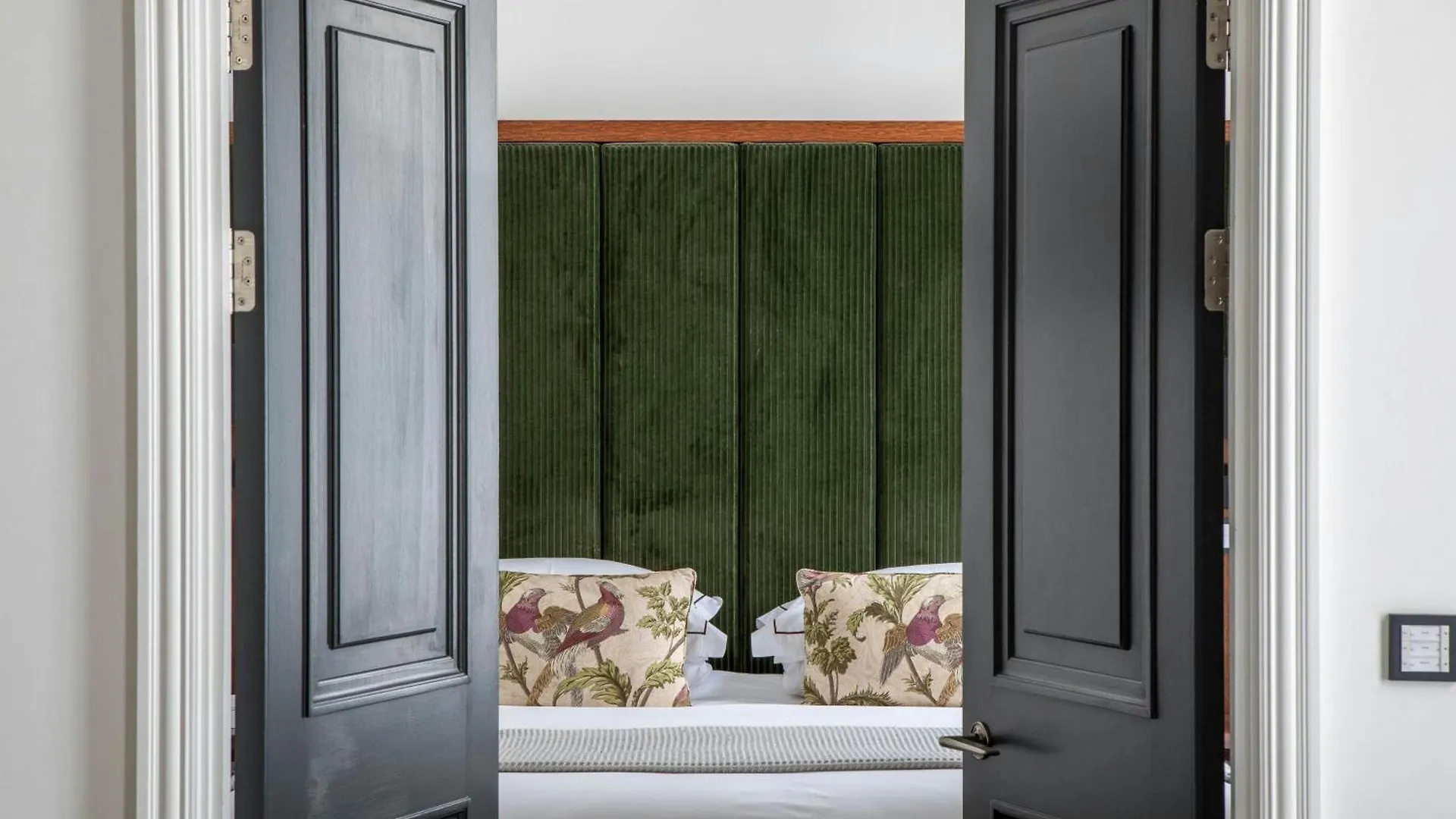 מלון דירות The Edinburgh Grand, A Luxury Collection Hotel, אדינבורו